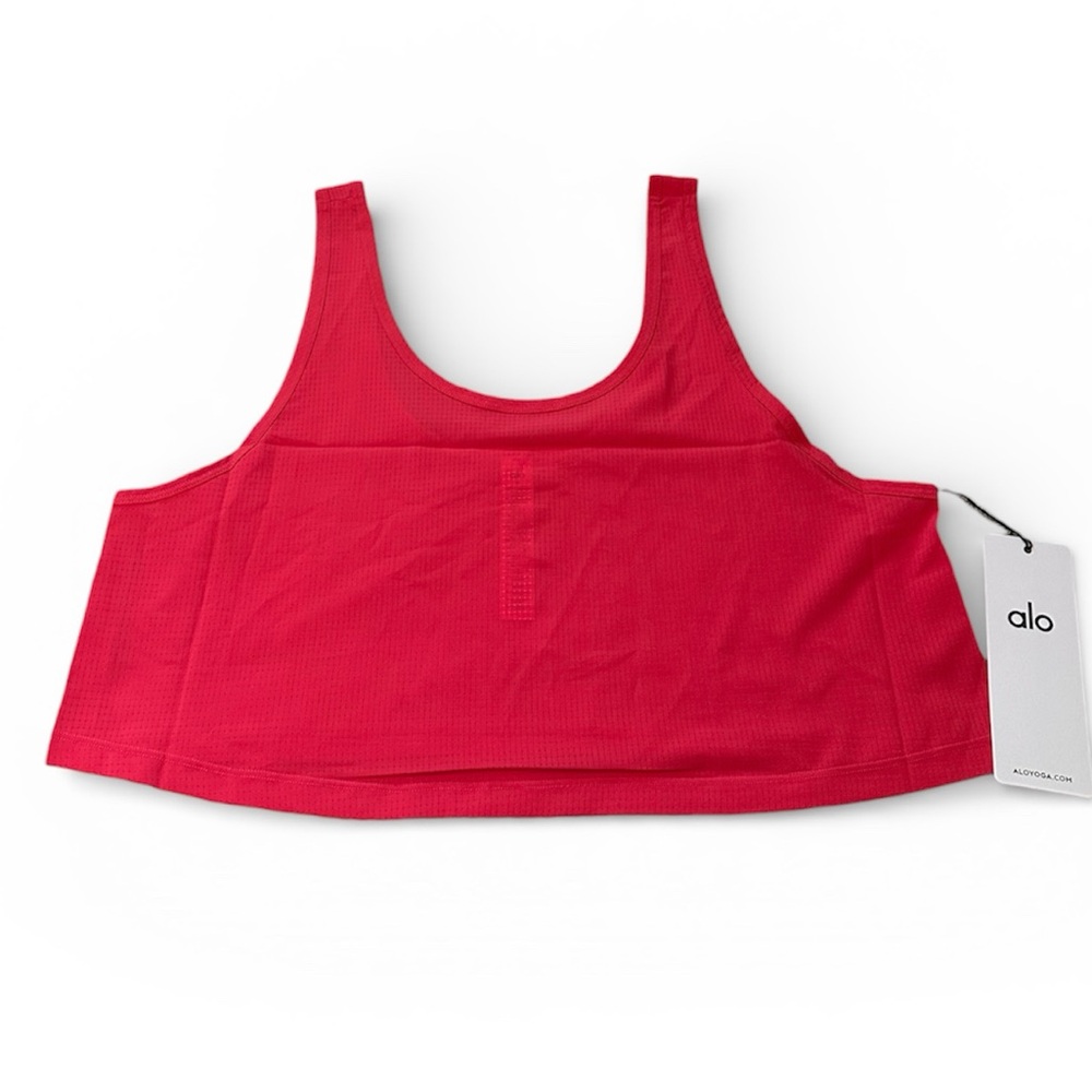 ALO Cropped Star Sport Tank Top Size Medium NWT Candy Red